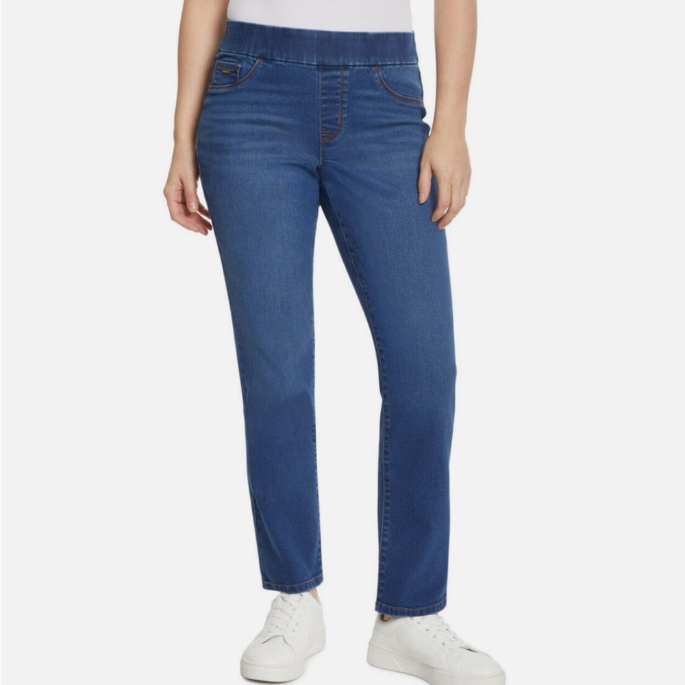 NWT Nine West Ladies Heidi Pull On Straight Pants color medium wash sizes 6